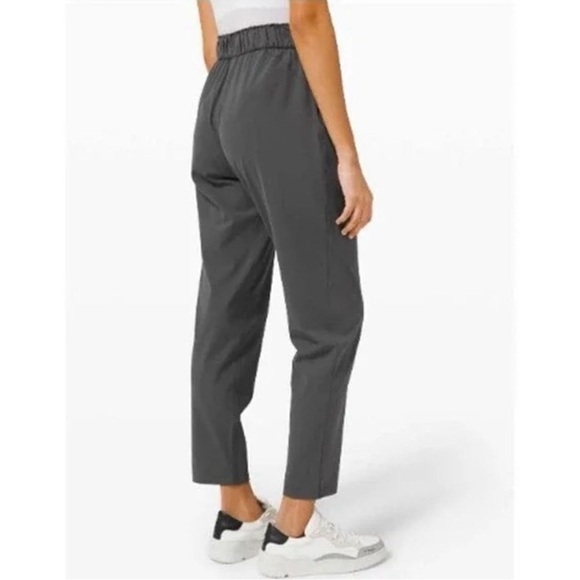 Lululemon Gray Stretch High-Rise Pant 7/8 Length Pant- 8 - Picture 2 of 10